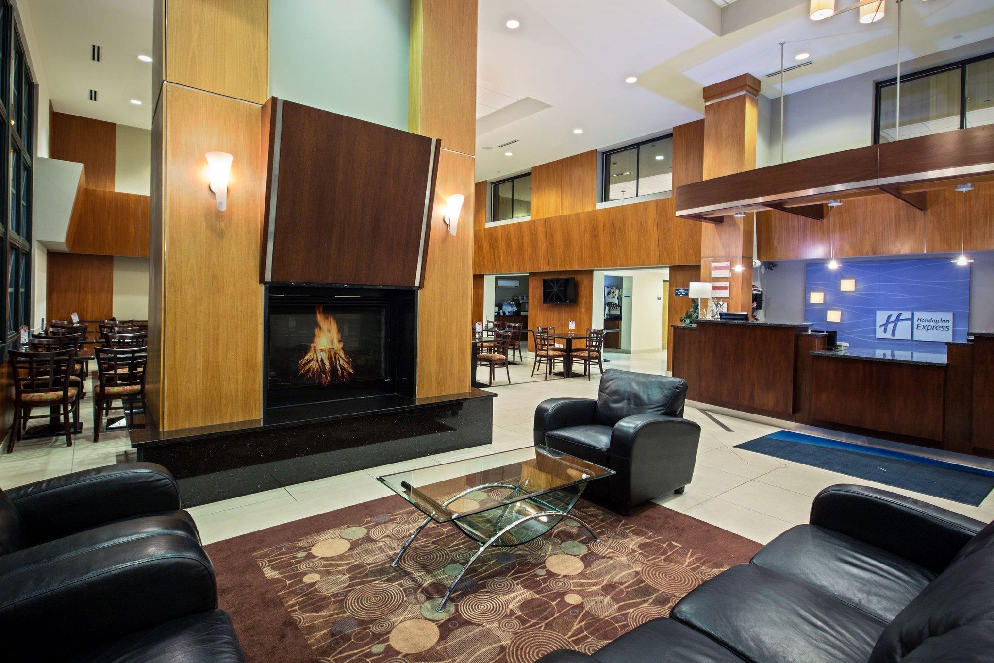 Holiday Inn Express Schaumburg-Rolling Meadows By Ihg Exterior foto